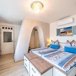 Daire & Junior-suite Schlossstrasse Am Park *