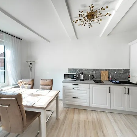 & Junior-suite Schlossstrasse Am Park * Burgdorf (Hannover)
