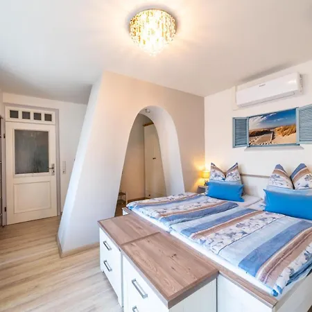 Appartamento & Junior-suite Schlossstrasse Am Park *