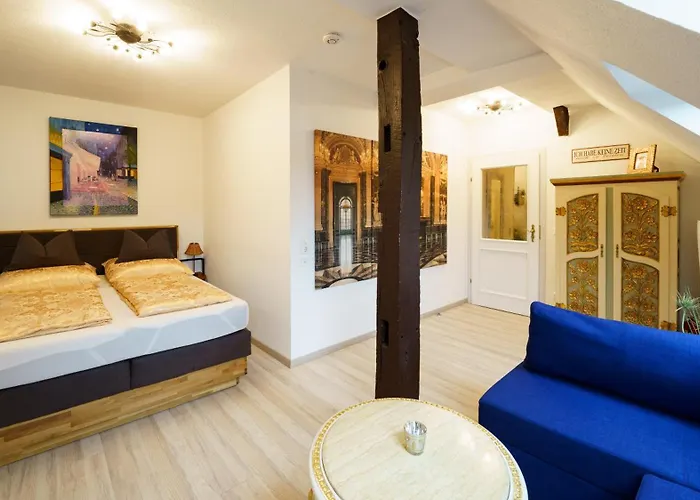 & Junior-suite Schlossstrasse Am Park